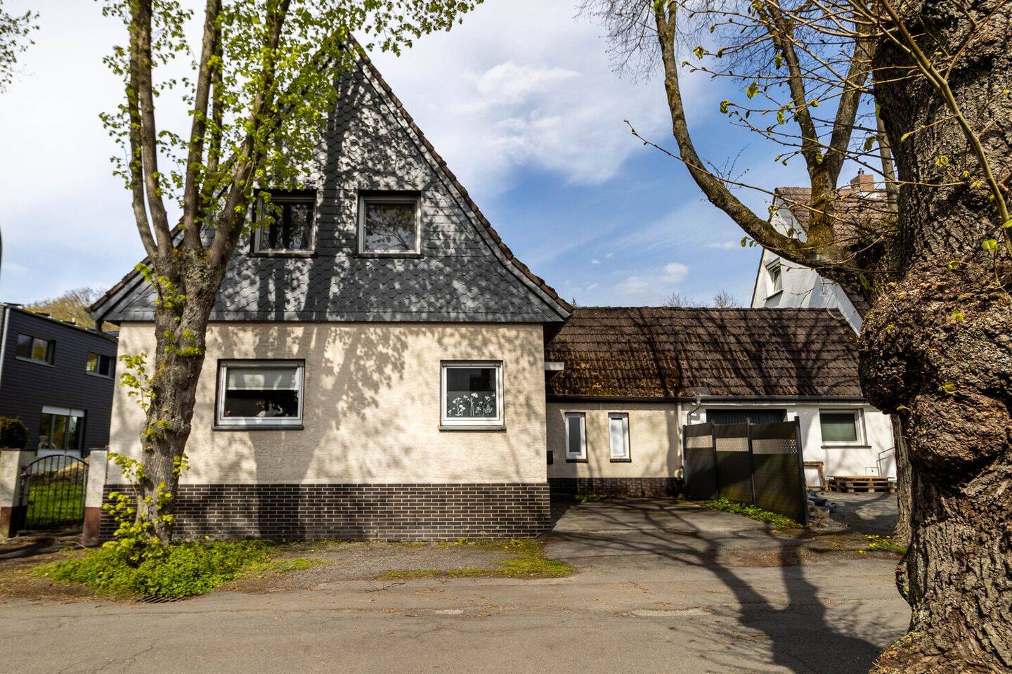 Altbau mit Seele – Ein Zuhause für Familie und Gartenträume, 59759 Arnsberg