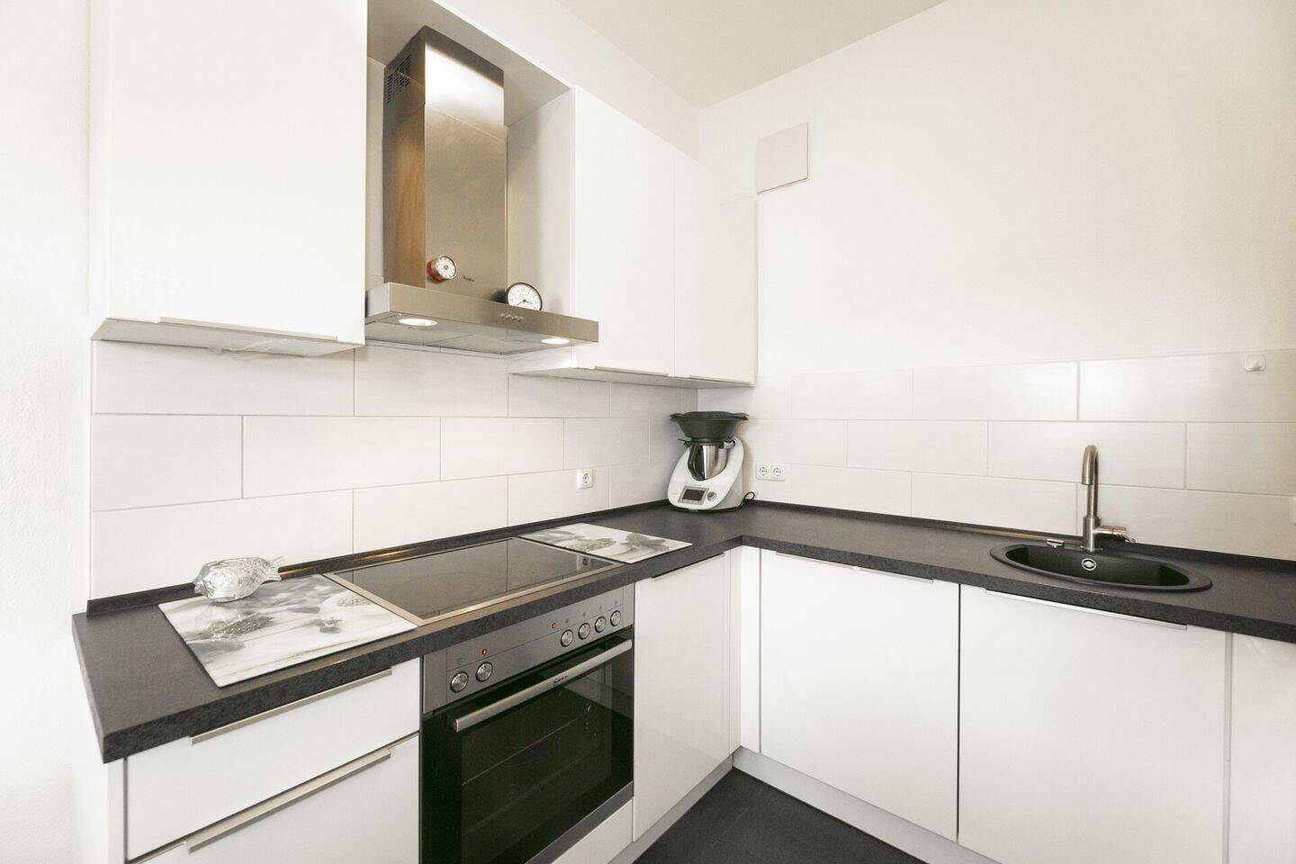 Komfortables Wohnen in gepflegtem Ambiente – 4,5 Zimmer mit Balkon, 89231 Neu-Ulm