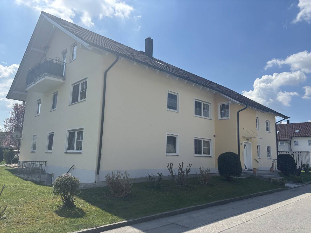 VERWIRKLICHEN SIE IHREN TRAUM VOM EIGENHEIM: SCHÖNE 3-ZIMMER-WOHNUNG IN AIDENBACH!, 94501 Aidenbach