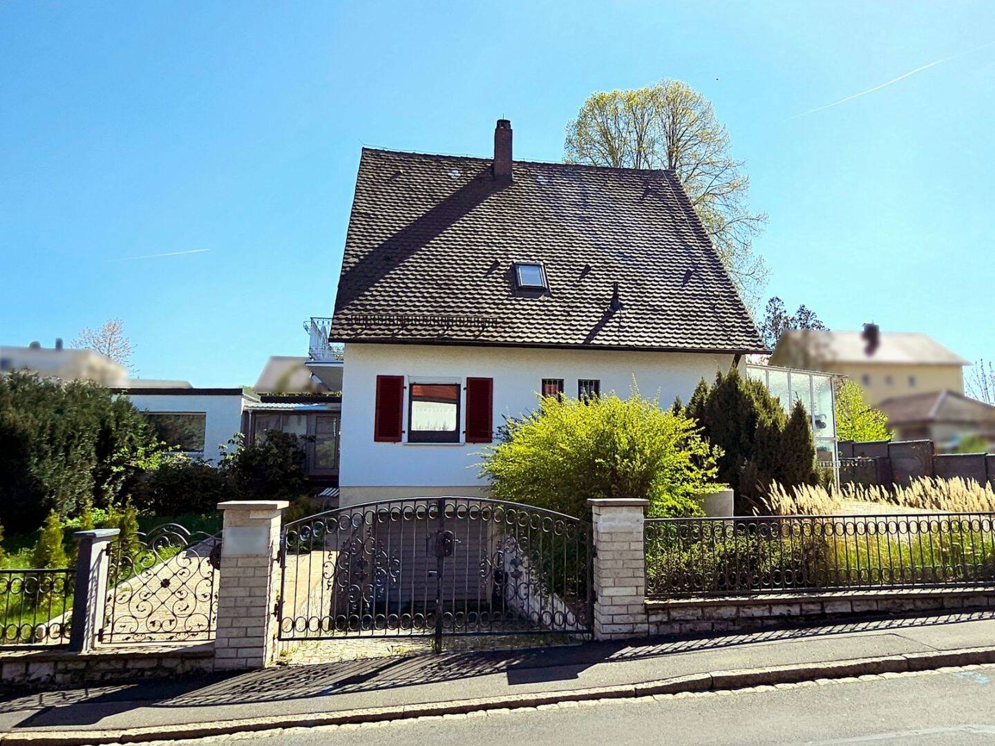 Wohnen und Wohlfühlen: Gepflegtes Einfamilienhaus in Sulzbach-Rosenberg, 92237 Sulzbach-Rosenberg