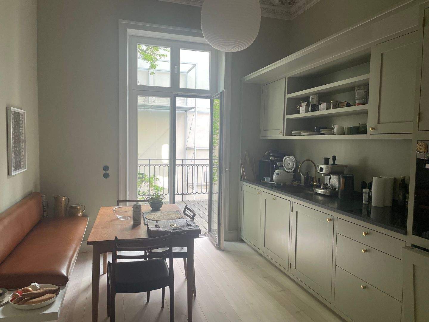 Komplett möblierte wunderschöne Zwei-Zimmerwohnung mit Balkon W12.01, 20148 Hamburg (Eimsbüttel Harvestehude Rotherbaum)