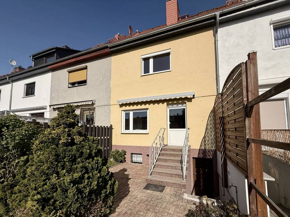 Reihenhaus in Magdeburg – ruhige Lage, großes Potenzial, 39110 Magdeburg (Diesdorf Stadtfeld West)