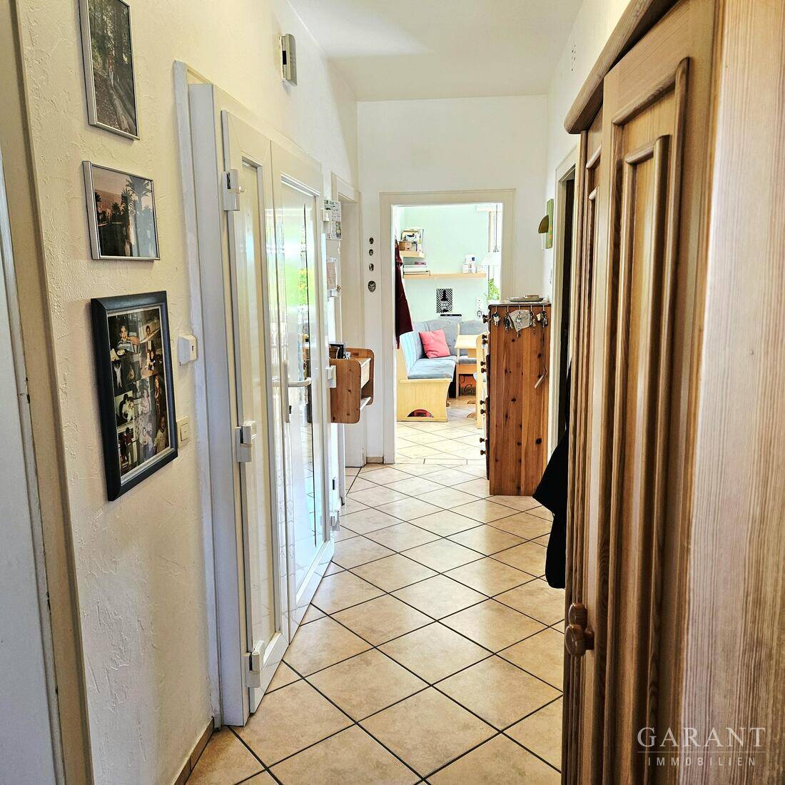 * 4-Zimmer-Wohnung mit Balkon und Stellplatz *, 76829 Landau in der Pfalz