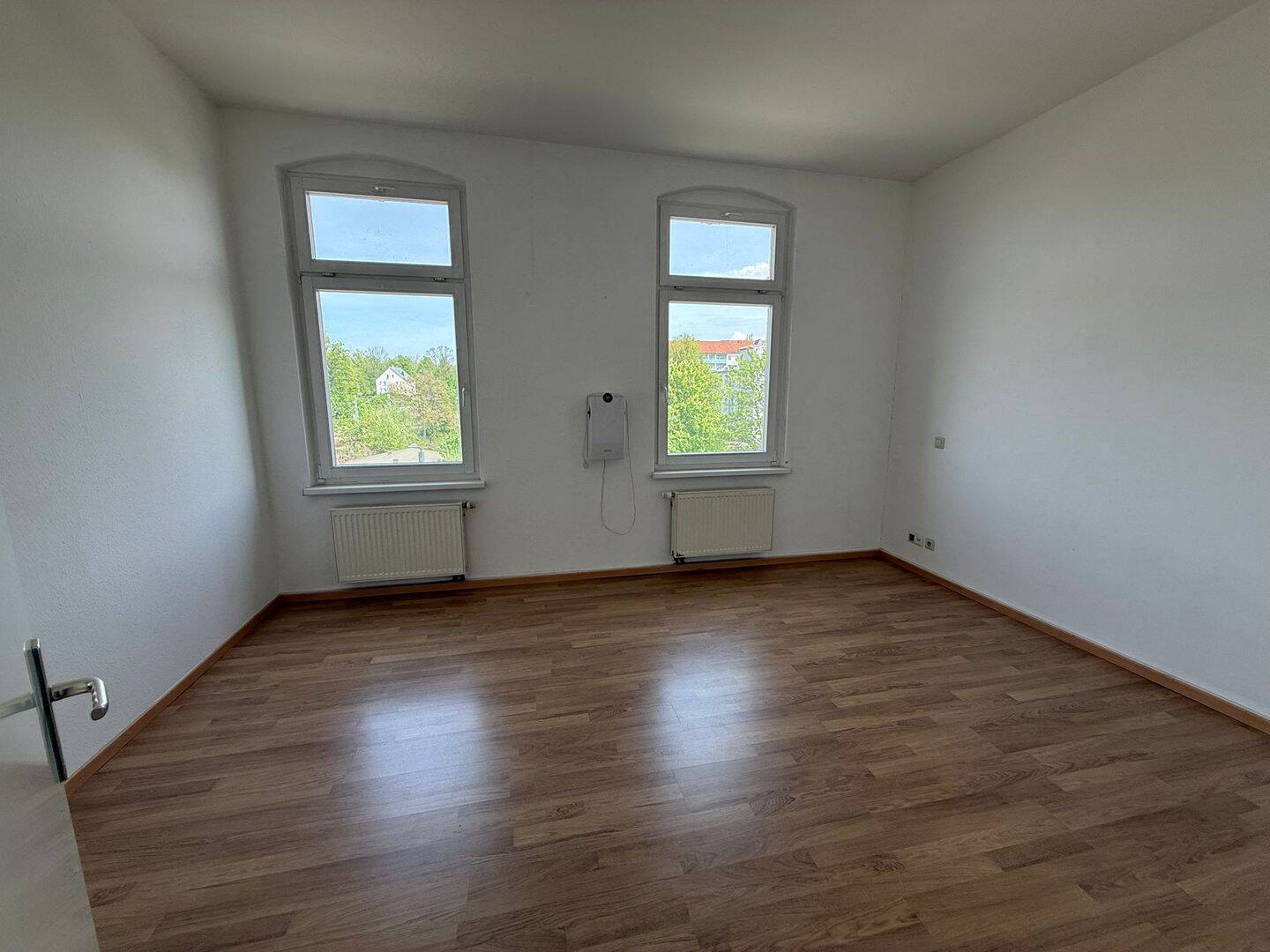 3-Raum Wohnung mit EBK und Stellplatz in Uni Nähe sucht Mieter
