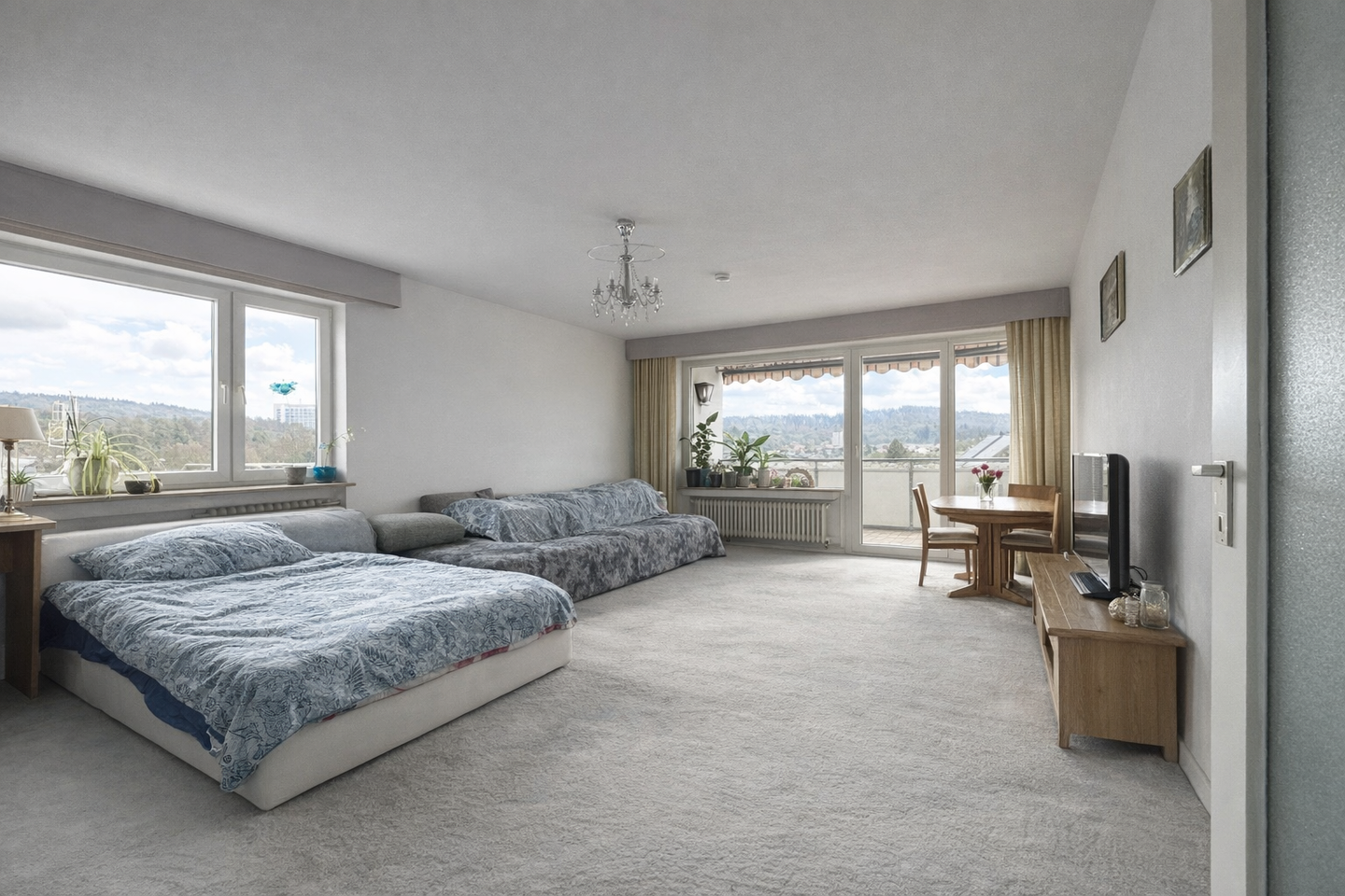 Vermietete 3-Zimmer-Wohnung mit Loggia, Aufzug und Einzelgarage in guter Lage von Homburg, 66424 Homburg