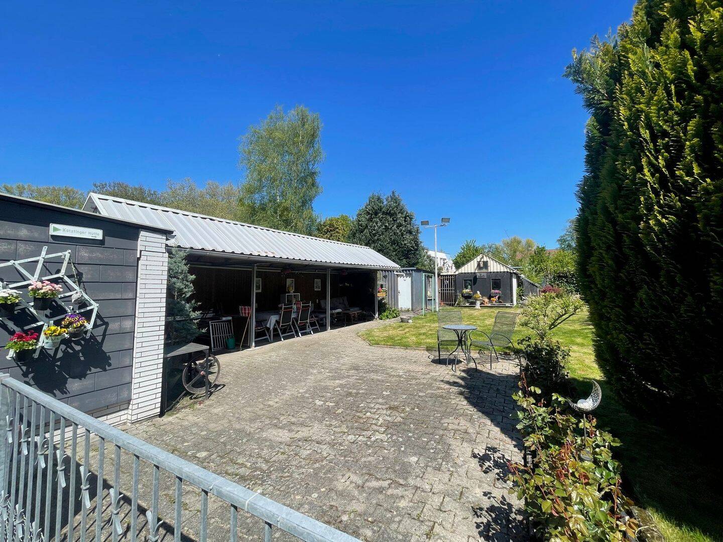 “Mehrfamilienhaus mit Perspektive: Wohnen, Vermieten und Entwickeln unter einem Dach”, 44149 Dortmund