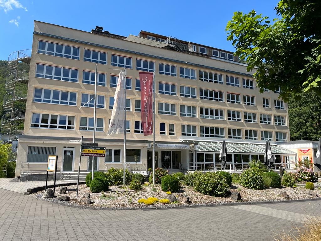 Ihr Wohn(t)raum im Alter – barrierefreie Einraum -Wohnungen an Senioren zu vermieten!, 56864 Bad Bertrich