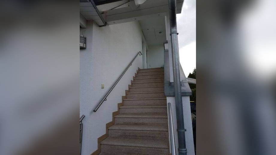 Maisonette-Wohnung in schöner Wohngegend mit großem Balkon, 90556 Seukendorf