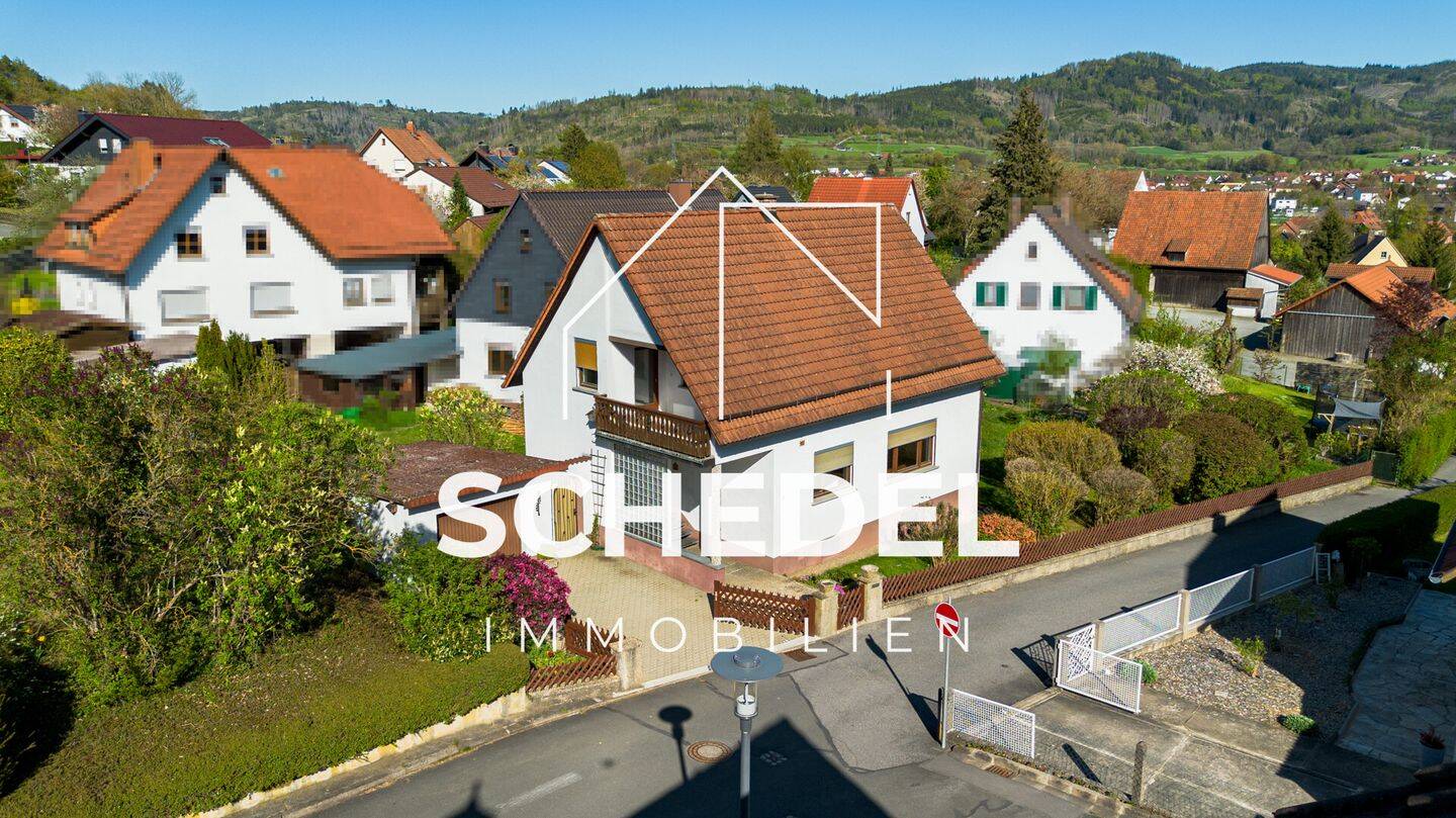 Einfamilienhaus in gepflegter Wohnsiedlung – viel Raum für Ihre Ideen, 96364 Marktrodach