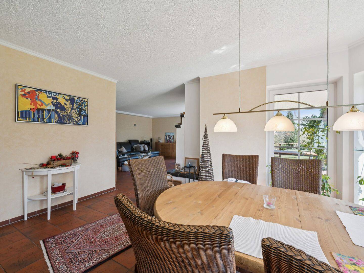 Wohnen und Nebenan vermieten! Einfamilienhaus, Mehrfamilienhaus und Baugrundstück in Harxbüttel, 38110 Braunschweig