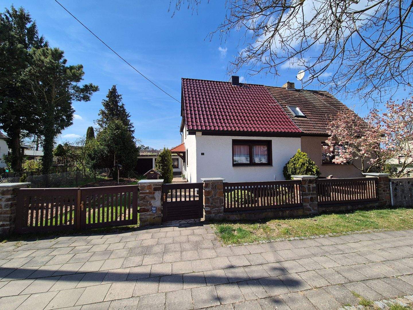 Sanierte Doppelhaushälfte in ruhiger Siedlungslage in Bad Düben zu verkaufen! Ab mtl. 869,09 EUR!, 4849 Bad Düben