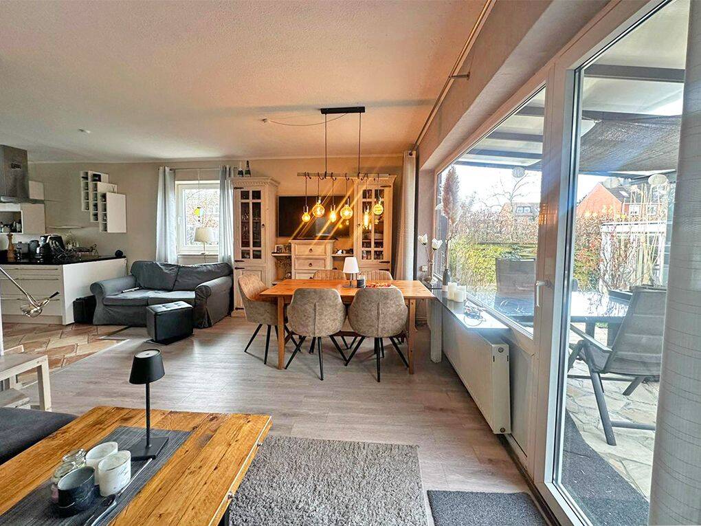 Reserviert / Ellenerbrok-Schevemoor / Charmantes Reihenendhaus mit großzügigen Garten und Garage – 28325 Bremen – Vorschaubild 3