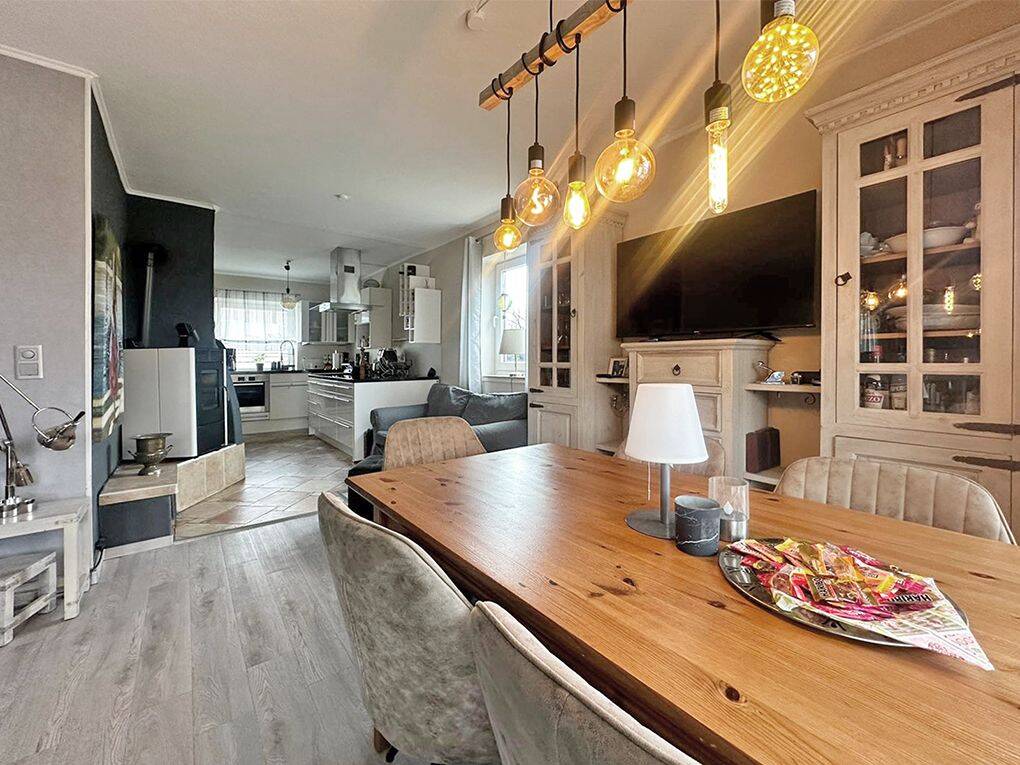Reserviert / Ellenerbrok-Schevemoor / Charmantes Reihenendhaus mit großzügigen Garten und Garage – 28325 Bremen – Vorschaubild 4
