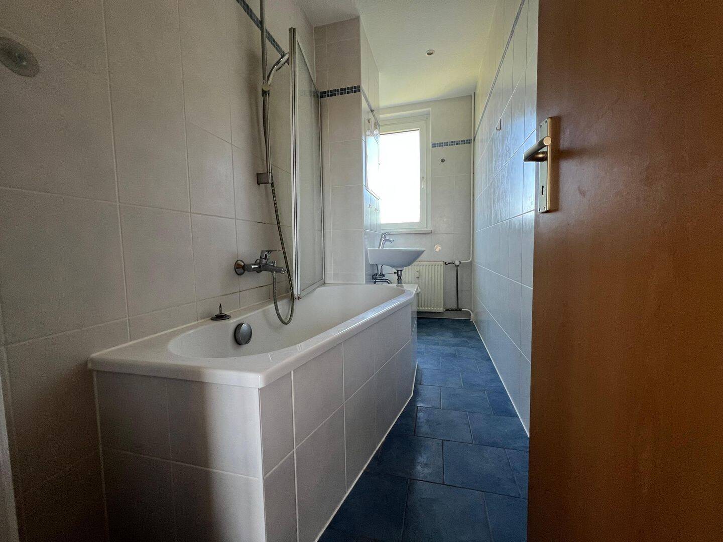 Helle 3-Zimmer-Wohnung in Magdeburg zu vermieten – Unit 17