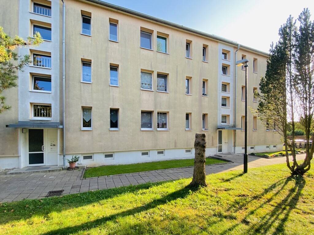 Ruhig wohnen, sicher investieren: Vermietete 4-Zimmer-Wohnung in idyllischer Lage, 99869 Nessetal (Friedrichswerth)