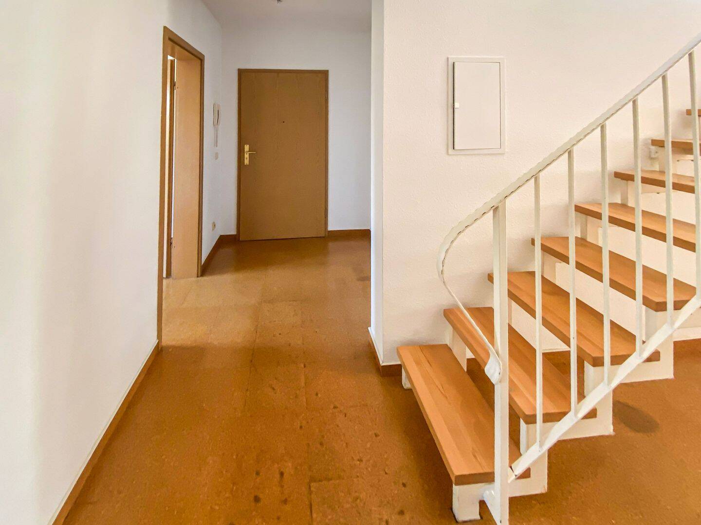 Sofort verfügbar | Viel Raum zum Verwirklichen | Maisonette | 4 Zimmer | Balkon | Garage inkludiert, 4319 Leipzig (Althen-Kleinpösna Engelsdorf)