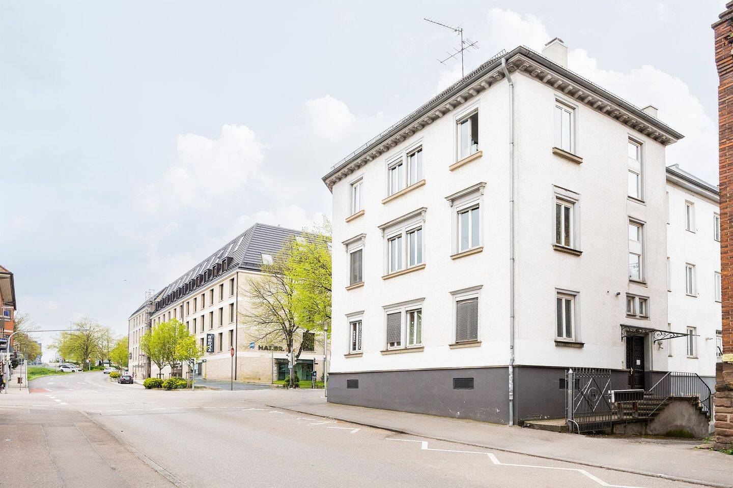WEITBLICK: Altbaujuwel – renditestark & entwicklungsfähig!, 71638 Ludwigsburg