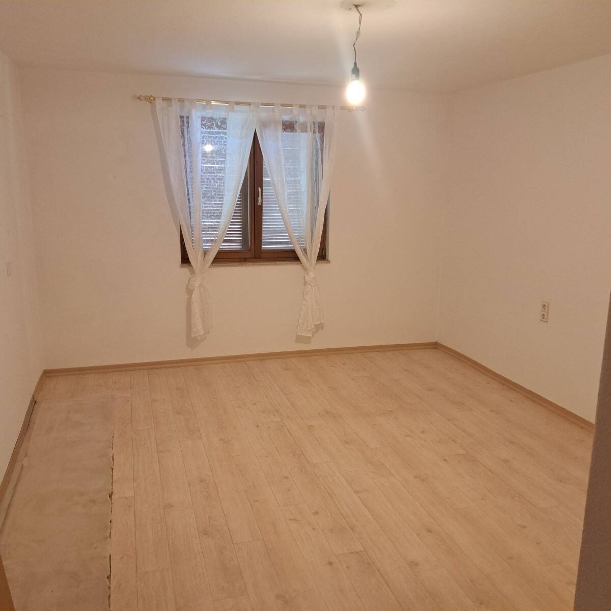 Großes Haus für Handwerker samt Bauplatz in Amtzell-Geiselharz, 88279 Amtzell