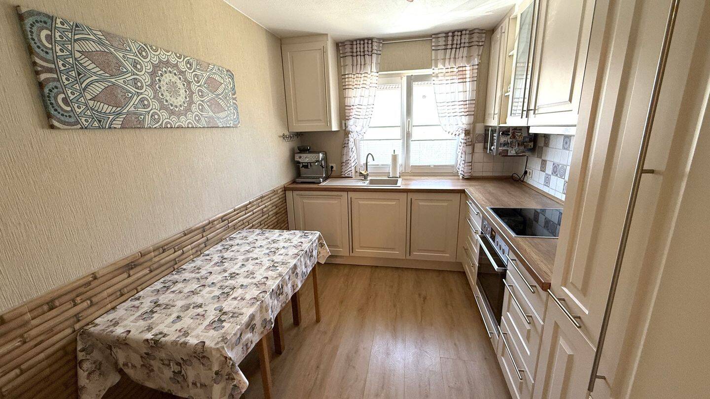 Sehr gepflegte 4 Zimmer Wohnung in ruhiger-sonniger Wohnlage in kleiner Wohneinheit, 88410 Bad Wurzach