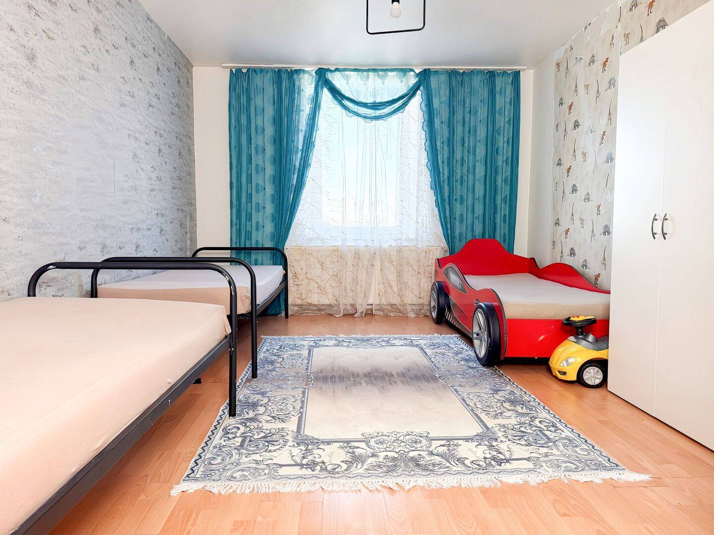 Vermietete 4-Zimmer-Wohnung mit zwei Balkonen und WG-Potenzial – Nürnberg – Vorschaubild 5