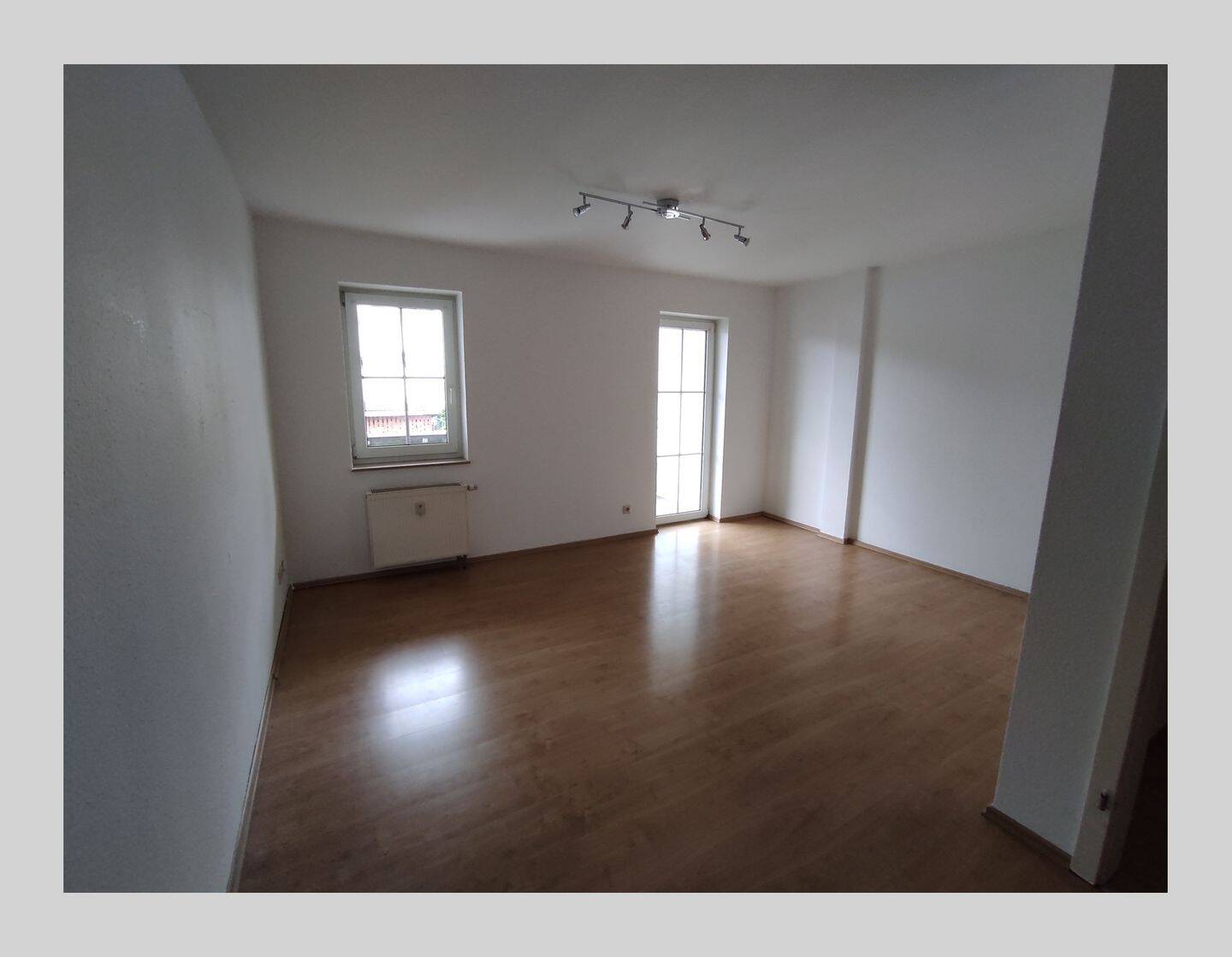 Ruhig gelegene 2-Zimmer-Wohnung mit Balkon in Kierspe!, 58566 Kierspe