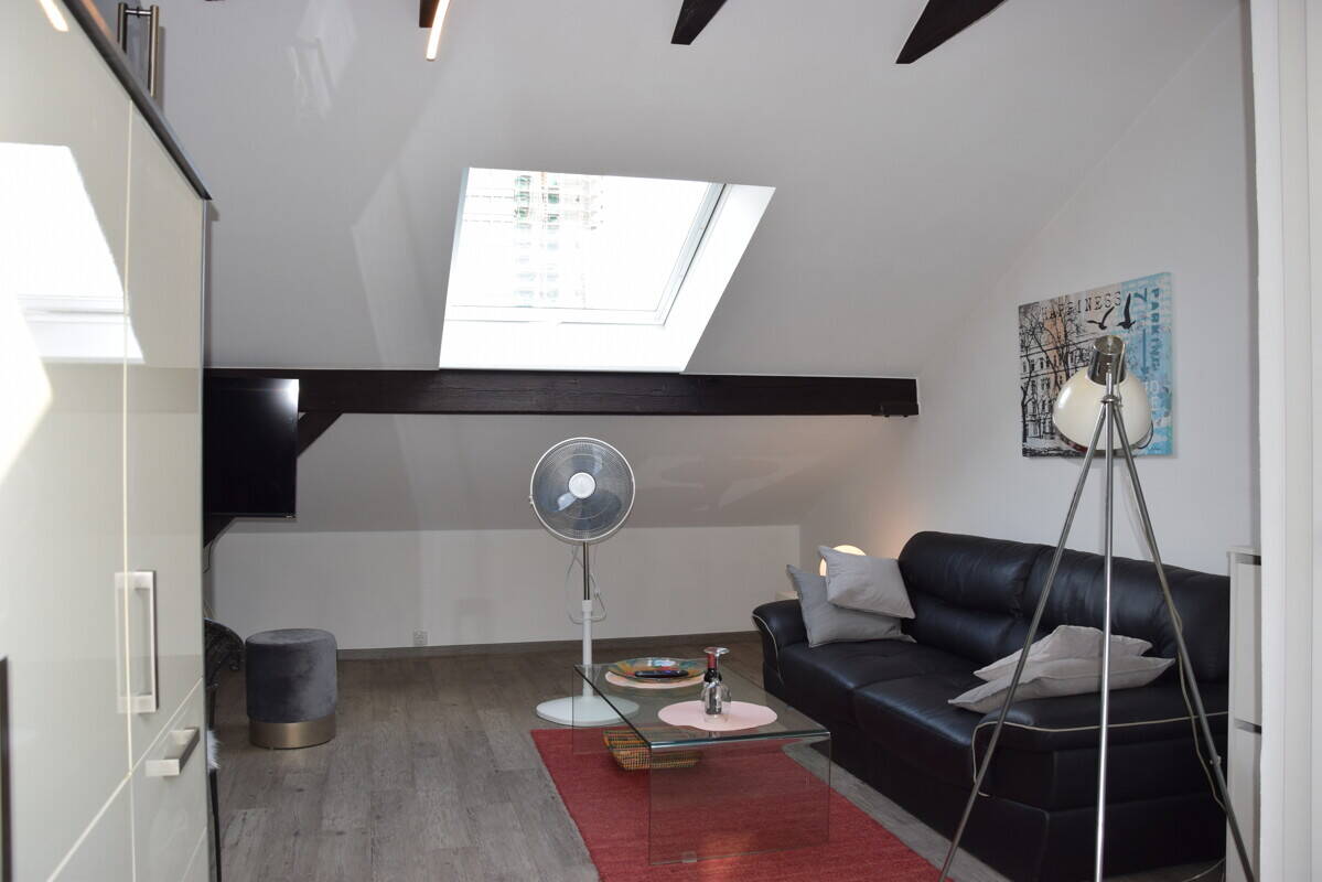 Perfekt für Pendler: Möbliertes Appartement in Bahnhofsnähe! – 28195 Bremen – Vorschaubild 4