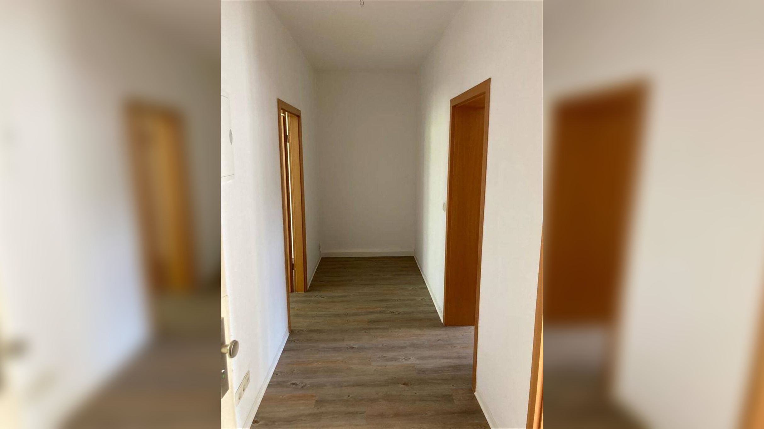 Günstige 2-Zimmer mit Laminat, Balkon und Wanne in ruhiger Lage! EBK mgl.