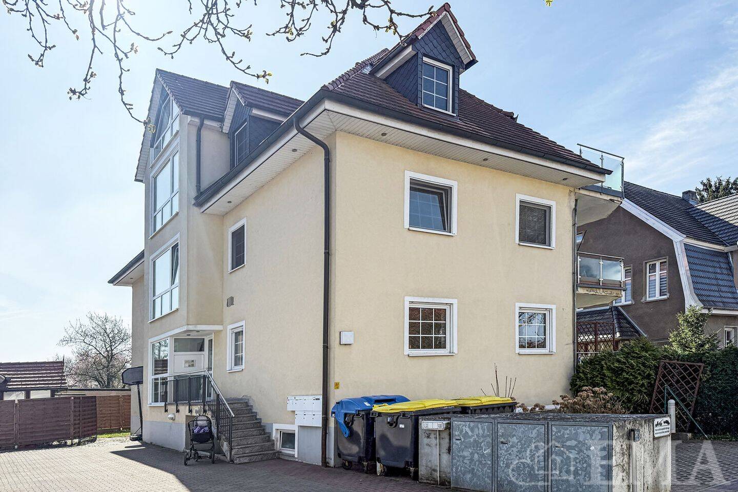 Attraktive Dachgeschosswohnung mit besonderem Extra, 14612 Falkensee