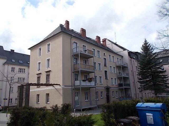 Großzügige 2-Zimmer mit Laminat und Wannenbad in guter Lage