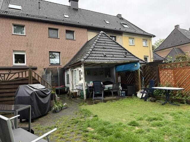 Charmantes Reihenmittelhaus mit gemütlichem Garten – ideal für Paare oder kleine Familien, 44628 Herne