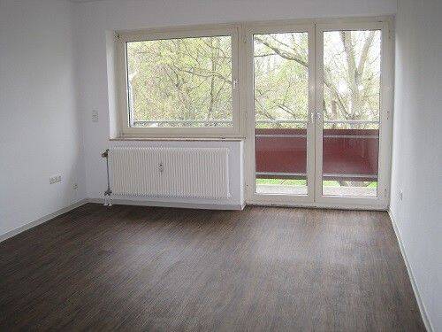 Neue Wohnung, neues Glück! Individuelle 3-Zi.-Wohnung mit Ausblick, 53859 Niederkassel