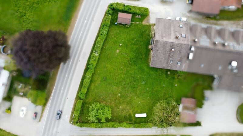 Attraktives Grundstück mit Altbestand im Außenbereich, 83026 Rosenheim (Aising Happing Pang Süd)