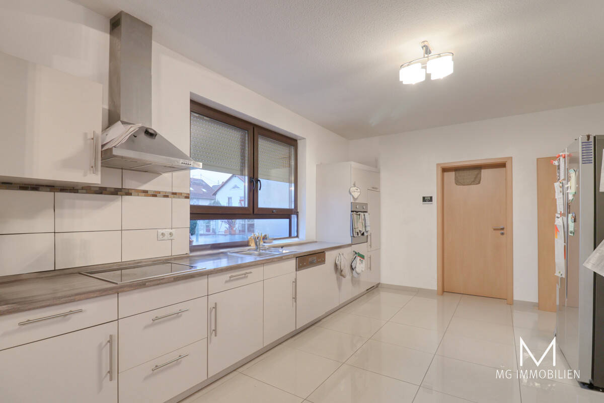 MG – Vermietetes Einfamilienhaus mit Garten und Garage in Spesbach, 66882 Hütschenhausen