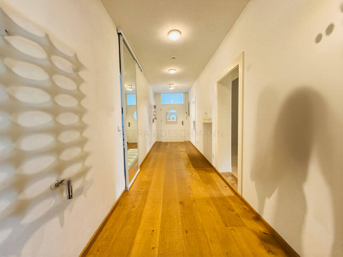 *PROVISIONSFREI* Stilvolle, komplett sanierte 3,5 ZKB, ca. 125 qm,Balkon, BULTHAUPTKÜCHE,IN Altstadt – 85049 Ingolstadt – Vorschaubild 3