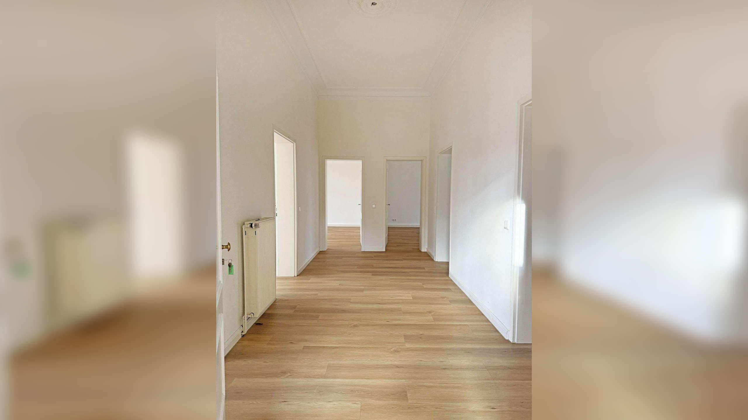 Renovierte 4 Zimmer-Altbauwohnung mit Balkon in Bad Oeynhausen-Zentrum, 32545 Bad Oeynhausen