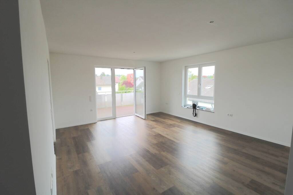 Barrierefreie Wohlfühlwohnung mit Serviceoptionen in Frontenhausen – Erstbezug mit Tiefgarage, 84160 Frontenhausen