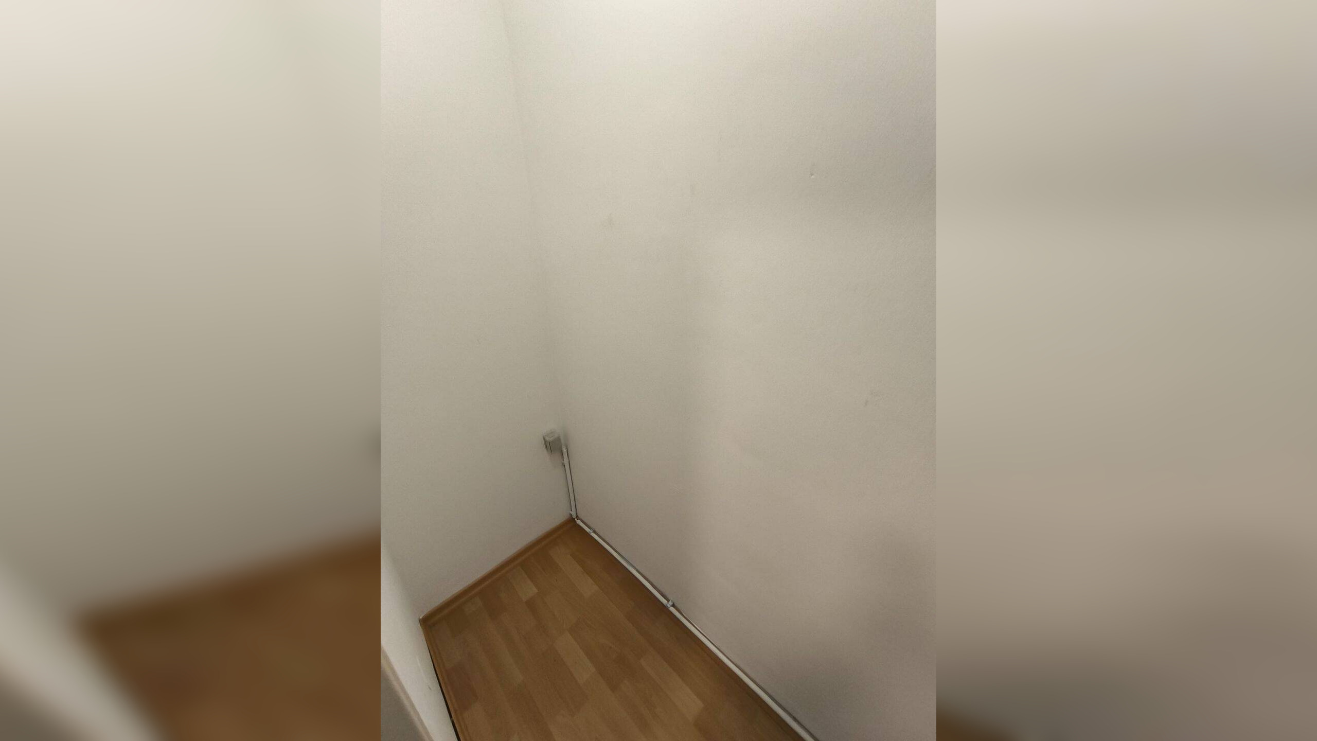 Wohnkomfort trifft Wellness: Großzügige 2-Zimmer-Wohnung in Aachen-Laurensberg – 52072 Aachen – Vorschaubild 3