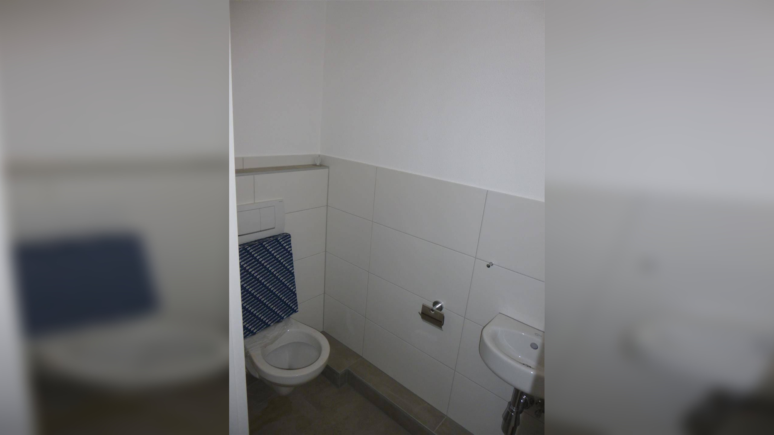 Große 3 Zimmer-Wohnung mit zwei KFZ-Stellplätze – ohne Balkon!!!, 97990 Weikersheim