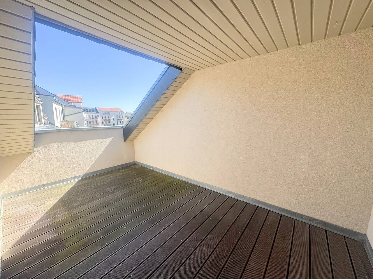 Exklusive 173 m² in Citylage + Lift + Parkett + Fußbodenhzg. + 13m² Loggia + 2 Bäder + Lichtkuppel, 4315 Leipzig (Neustadt-Neuschönefeld Sellerhausen-Stünz Volkmarsdorf)