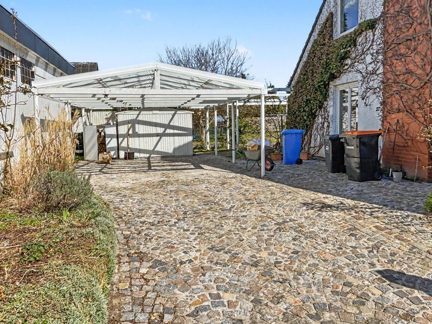 Fast perfekt – sonniges Traumhaus mit viel Charme und 4 Zimmern in Henstedt-Ulzburg, 24558 Henstedt-Ulzburg