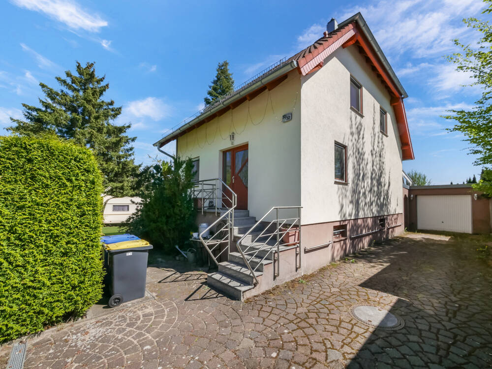 ++Berlin-Französisch Buchholz: Detailverliebtes EFH auf 1.100 m2 mit Baugrundstück, Pool & Garage!++ – 13127 Berlin – Vorschaubild 3