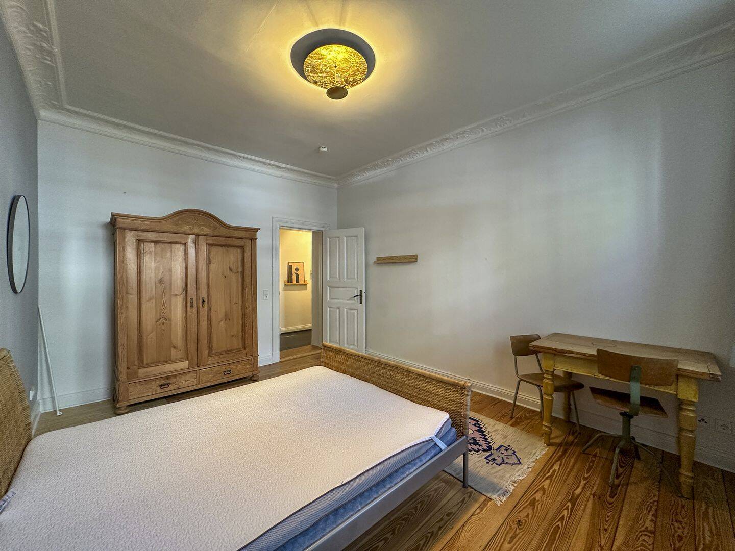 Modernisierte 3-Zimmer-Erdgeschosswohnung mit Loggia und separatem Arbeitszimmer in zentraler Lage – 24116 Kiel – Vorschaubild 3
