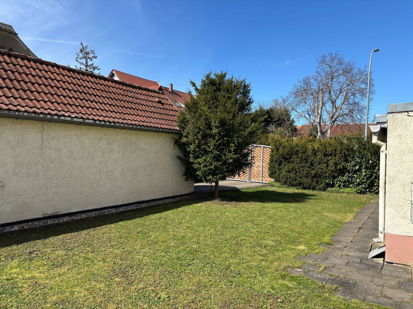 Kleines Mehrfamilienhaus zur Sanierung in Lützen !!, 6686 Lützen