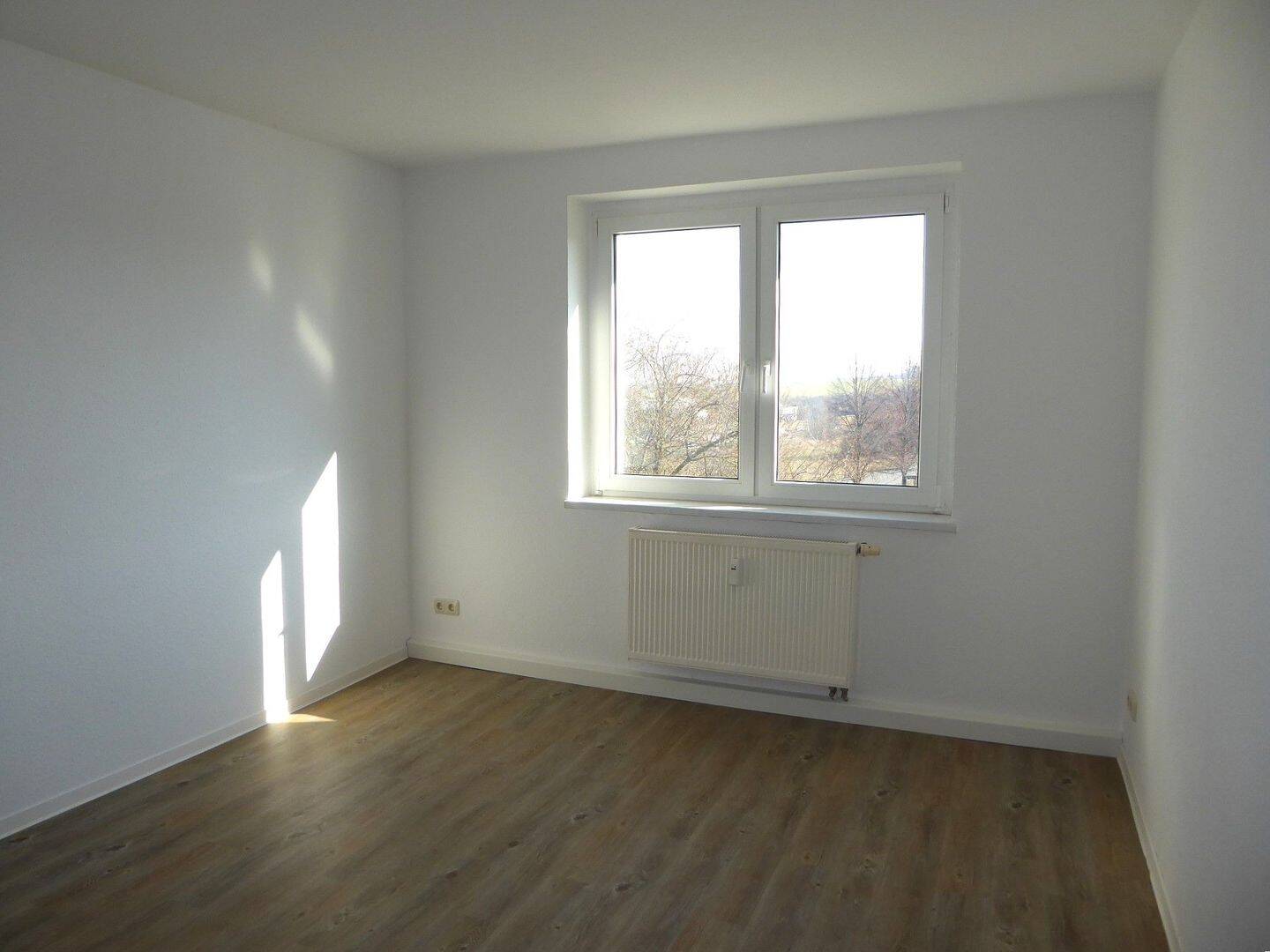 2-Raum-Wohnung in Kamsdorf, 7333 Unterwellenborn (Kamsdorf)