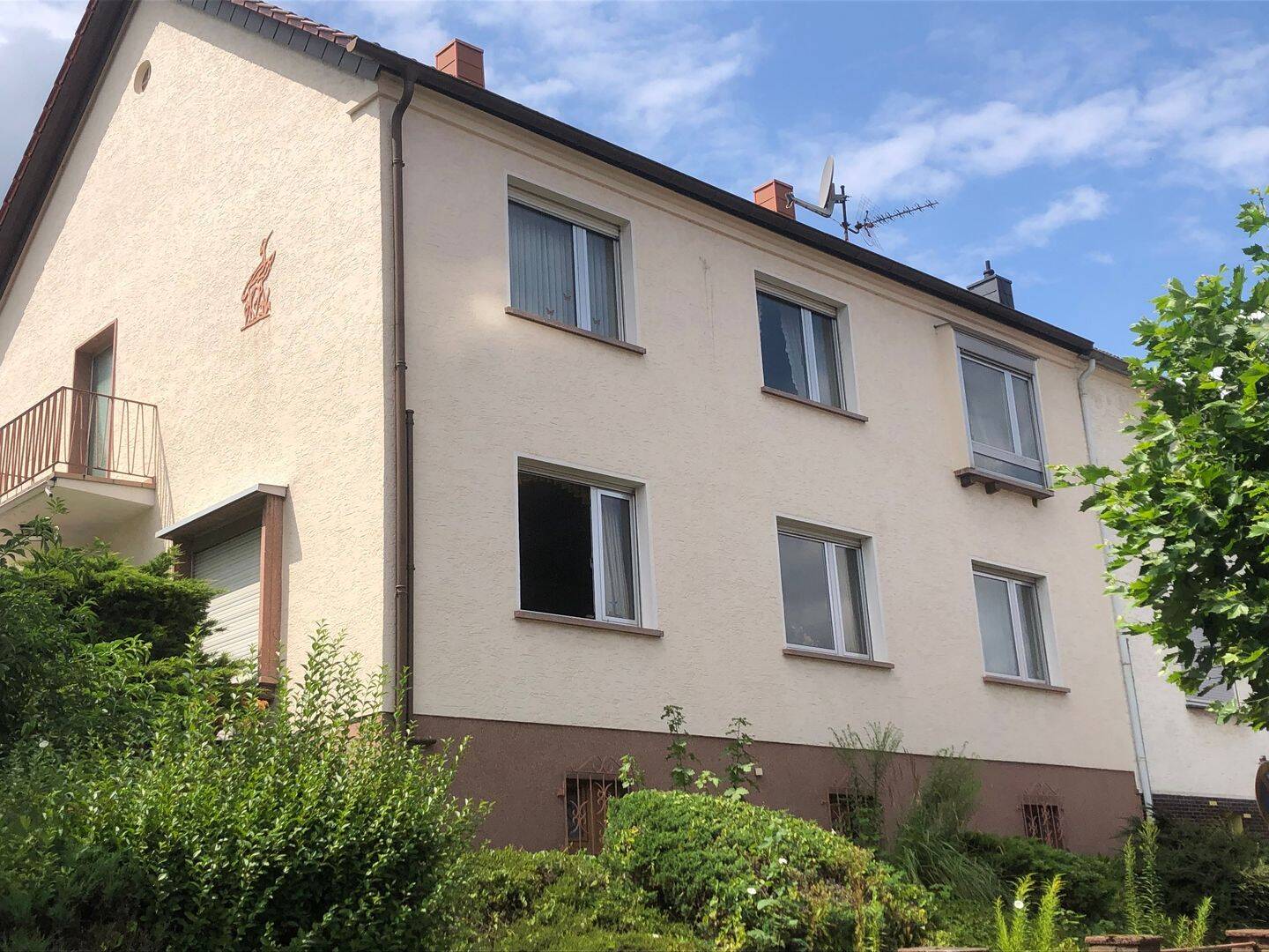Mehrgenerationenhaus in Grossrosseln, Optional: Plus 800qm Baugrundstück, 66352 Großrosseln