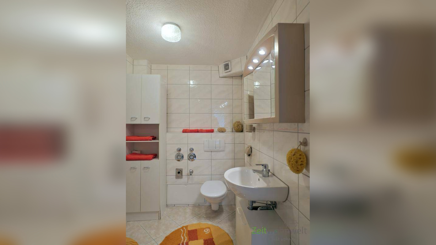 (EF1090_M) Erfurt: Marbach, neu möblierte 2-Zimmer-Wohnung mit separatem Hauseingang, WLAN inklusive – 99092 Erfurt – Vorschaubild 3