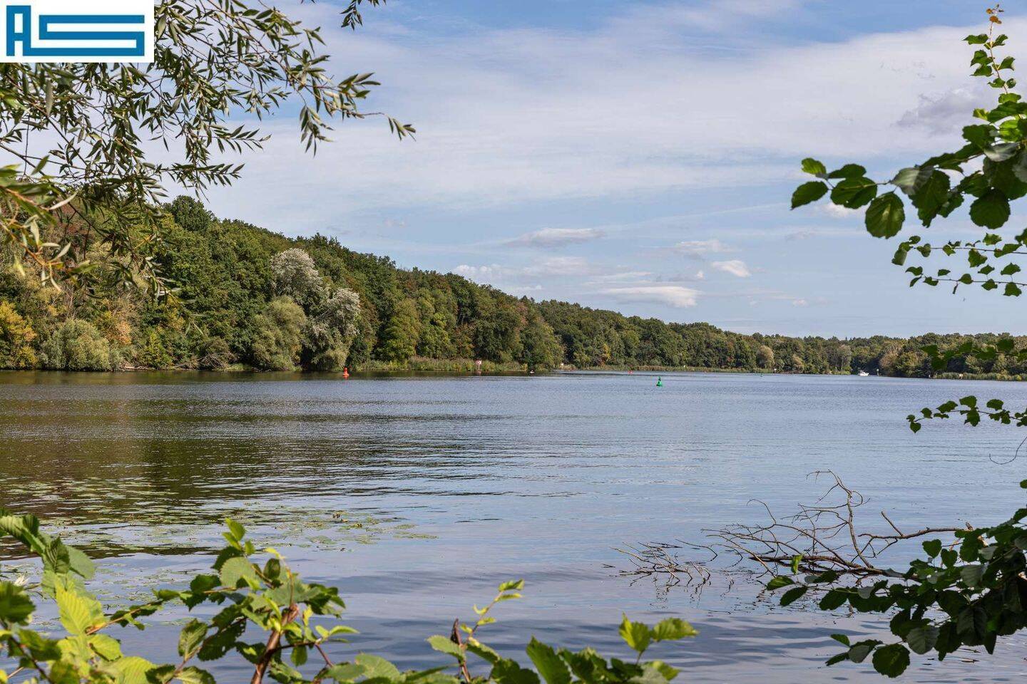 Exklusive Eigentumswohnung mit traumhaftem Blick über den Griebnitzsee, 14482 Potsdam (Babelsberg Nord Babelsberg Süd Klein Glienicke)