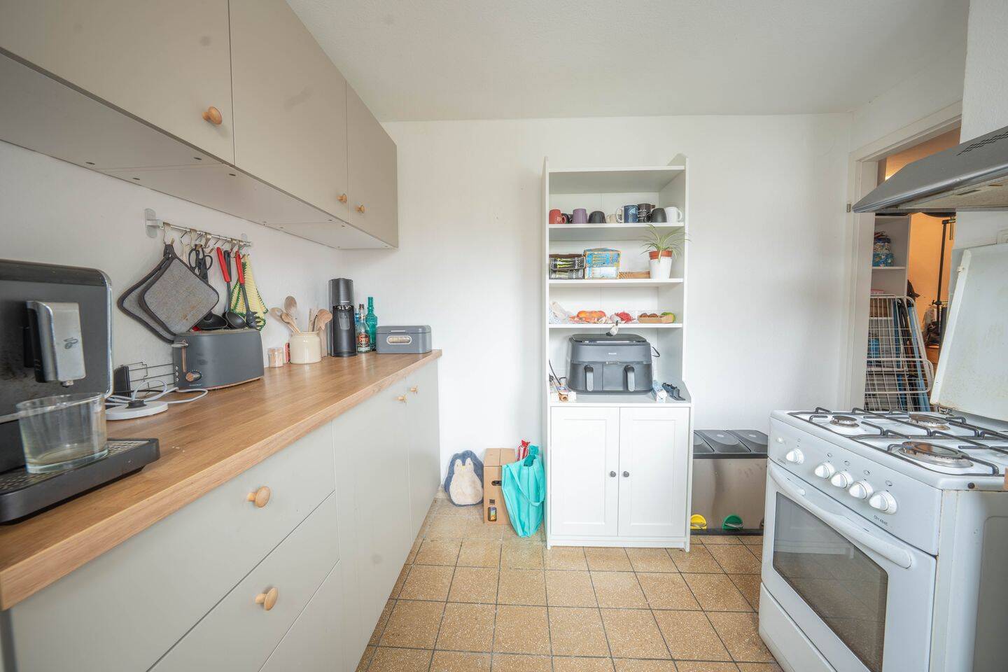 Schöne 3-Zi-Whg. mit Balkon und Stellplatz, zentral in Ludwigsburg, 71634 Ludwigsburg