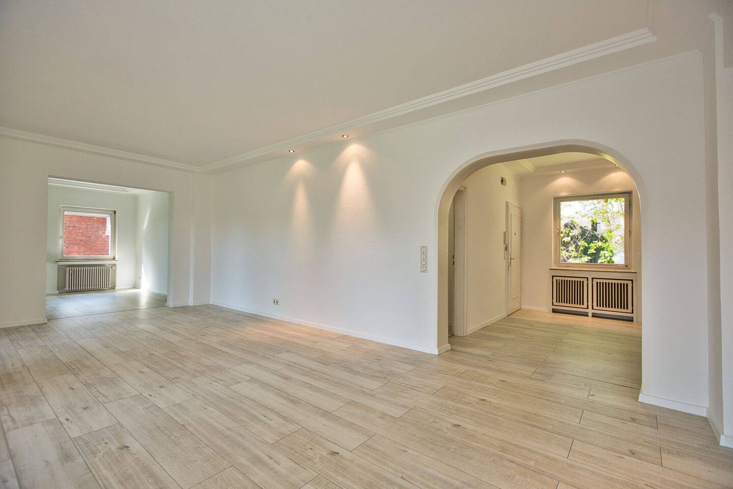 Repräsentative, helle Etagenwohnung mit großer Terrasse, 44628 Herne