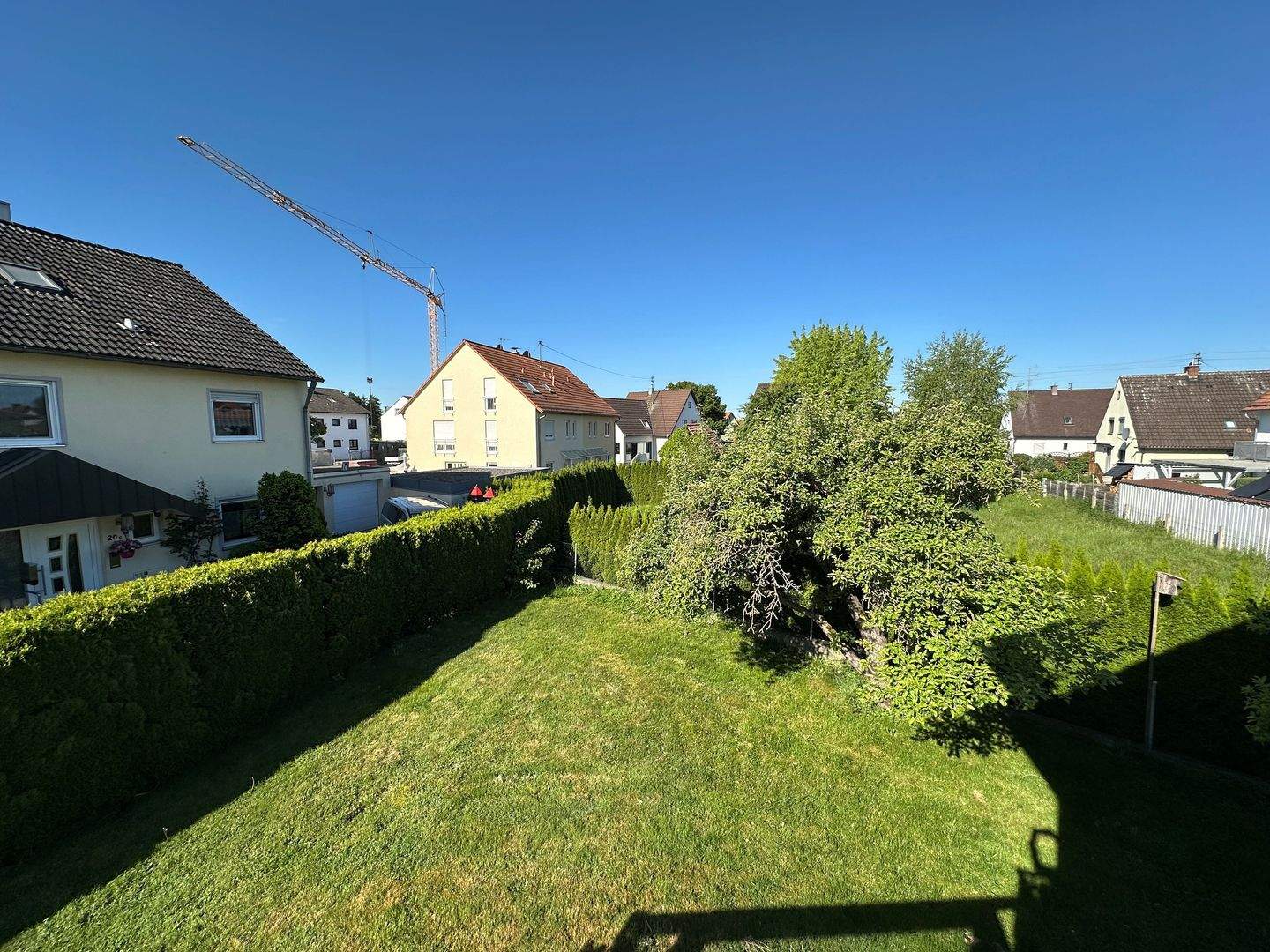Viel Platz für eine Familie! Gr. Reihenendhaus m. EBK, Wintergarten,Garage in sehr ruhiger Anliegerstraße!, 86165 Augsburg (Lechhausen)